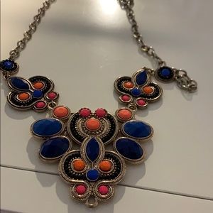 Statement necklace